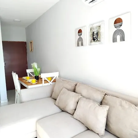 Exclusivo Apartamento *